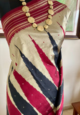 SIRISHA - LIGHT GREY POCHAMPALLY SILK WITH MAROON ZARI BORDER