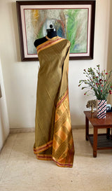 ARATRIKA - SHOT GREEN BOMKAI SILK SAREE WITH BANDHA WEAVE
