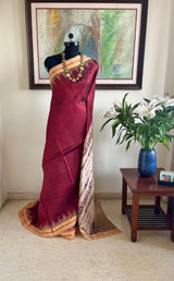 MRINALIKA – MAROON KHANDUA SAREE WITH PEACHISH-BEIGE BANDHA AANCHAL