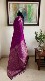 MEHALINI – MAGENTA PURPLE KANJIVARAM SAREE WITH ZARI BOOTIS