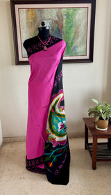 OVI – CONTEMPORARY RANI PINK IKAT WITH A DRAMATIC PAISLEY AANCHAL