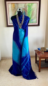 MANJUL — BLUE KANJIVARAM WITH REVERSIBLE WEAVE