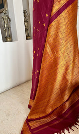 SAVINI – MAROON OCHRE FLORAL KANJIVARAM WITH ABSTRACT MOTIFS