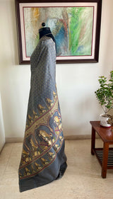 NARGIS- TIMELESS ELEGANCE, GREY BORDERLESS SAREE WITH MUGHAL INSPIRED MOTIFS