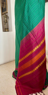 VIJAYAMBIKA — GREEN KANJIVARAM SILK WITH A DISTINCTIVE WOVEN GRID