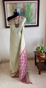 SANKARI — CREAM KANJIVARAM WITH PEACOCKS AND DANCING FIGURES