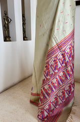 SANKARI — CREAM KANJIVARAM WITH PEACOCKS AND DANCING FIGURES