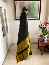 ANAKA - STRIKING KORVAI KANJIVARAM IN BOLD CONTRASTS