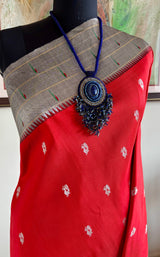 RAJASI — A TRIPLE MUNIYA PAITHANI OF RARE GRANDEUR