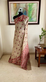 SUCHANDRA – BLOCK PRINTED GHICHA TUSSAR WITH JAMDANI INSPIRED AANCHAL