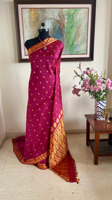 PRABITI- MAGENTA ASSAM SILK SAREE WITH DETAILED FLORAL BORDER AND AANCHAL