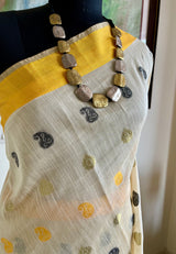 SREEYA – CREAM CHANDERI SILK COTTON WITH TEMPLE MOTIFS