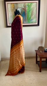 NIHIRA – A STRIKING KANJIVARAM SILK IN MAROON AND OCHRE