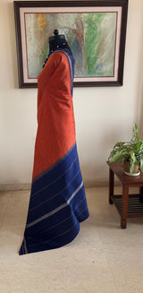 IRAAVATI – A RUST KANJIVARAM WITH STRIKING NAVY BLUE CONTRASTS