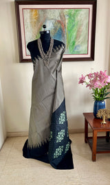 MANJISHA- GREY BLACK POCHAMPALLY SILK WITH TEMPLE BORDER