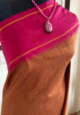 MULLAI – A KANJIVARAM SILK WITH MAGENTA CONTRASTS AND TEMPLE MOTIFS