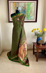 MRIDUSHI – SHOT GREEN PAITHANI WITH NARALI BORDER