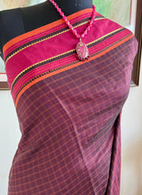 MAHEYA – BROWN CHECKED KANJIVARAM WITH MAGENTA TEMPLE BORDER