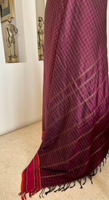 MAHEYA – BROWN CHECKED KANJIVARAM WITH MAGENTA TEMPLE BORDER