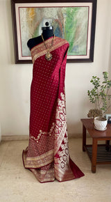 NAUREEN – REDDISH MAROON BANARASI WITH AN ELABORATE FLORAL AANCHAL