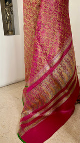 SHAZMEEN – MAGENTA TANCHOI BANARASI WITH SILVER ZARI