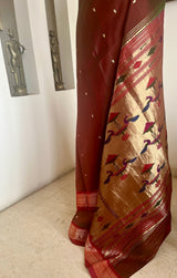 ROCHANA – SHOT BROWN PAITHANI WITH MOR KUNDA AANCHAL