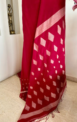 PIYUSHA- RUBY RED MUL COTTON WITH DIAMOND JAMDANI AANCHAL