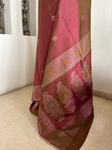 ANUCHITRA – SHOT COLOURED GUJARATI SAREE WITH WOVEN PEACOCK MOTIFS