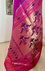 RUPASHRI – MAGENTA PAITHANI WITH NARALI BORDER & MOR KUNDA AANCHAL