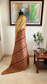 NANDANA – BEIGE BAGHAMBARI KHANDUA WITH BANDHA AND RUDRAKSHA BORDER