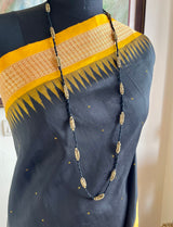 SUMEDHIKA – BLACK PATLI BOMKAI WITH AN INTRICATE FLORAL AANCHAL