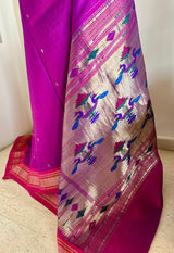 PANYA – MAGENTA PAITHANI WITH ZARI PAISLEYS & MOR KUNDA