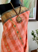 ANUPA- PEACH AND RUST CHECKED GADWAL SAREE WITH REGAL GREEN AANCHAL