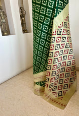 ANUPREETHA – SIGNATURE DOUBLE IKKAT POCHAMPALLY WITH BOLD COLOUR PLAY