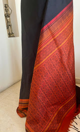 LATHANGI - BLACK KANJIVARAM WITH RUST OCHRE WOVEN BORDER