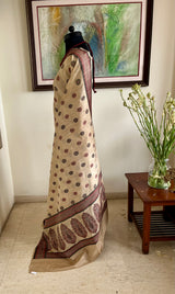 BRIJITA – CREAM KATAN SILK WITH FLORAL AANCHAL DETAIL