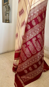 AMITHI - WHITE MAROON KANJIVARAM WITH PEACOCK PAISLEY AANCHAL