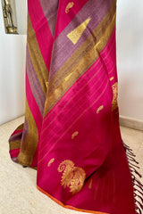PALGUNIKA – MULTICOLOURED KANJIVARAM WITH ZARI TEMPLE AND PAISLEY MOTIFS