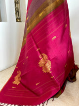 PALGUNIKA – MULTICOLOURED KANJIVARAM WITH ZARI TEMPLE AND PAISLEY MOTIFS