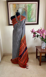 SHAIVI - BLACK WHITE CHECKS WITH RABBIT PEACOCK RUST BORDER