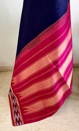 PADMAGINI – NAVY KORVAI KANJIVARAM WITH IKKAT ZARI BORDER