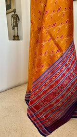 MEDHAVI – GOLDEN YELLOW KHANDUA WITH PURPLE TEMPLE BORDER