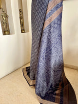 MALASHRI – BLACK SAREE WITH JHOTI AND BANDHA GRANDEUR