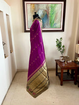LALITHAMBIKA – MAGENTA PURPLE KANJIVARAM WITH OLIVE GREEN AANCHAL