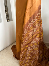 UMANGI – BROWN SATIN SILK BANDHANI WITH MOTIF AANCHAL
