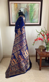 RONIKA – REGAL NAVY SWARNACHARI WITH ZARI PEACOCK MOTIFS