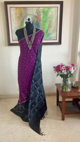 GAURISHA – MAGENTA ODISHA HANDLOOM COTTON WITH BLACK AANCHAL