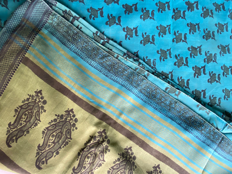 MORPANKHI- A SOFT COTTON, BAGRU PRINT SAREE IN SHOT COLOURS OF TURQUOISE AND GREEN