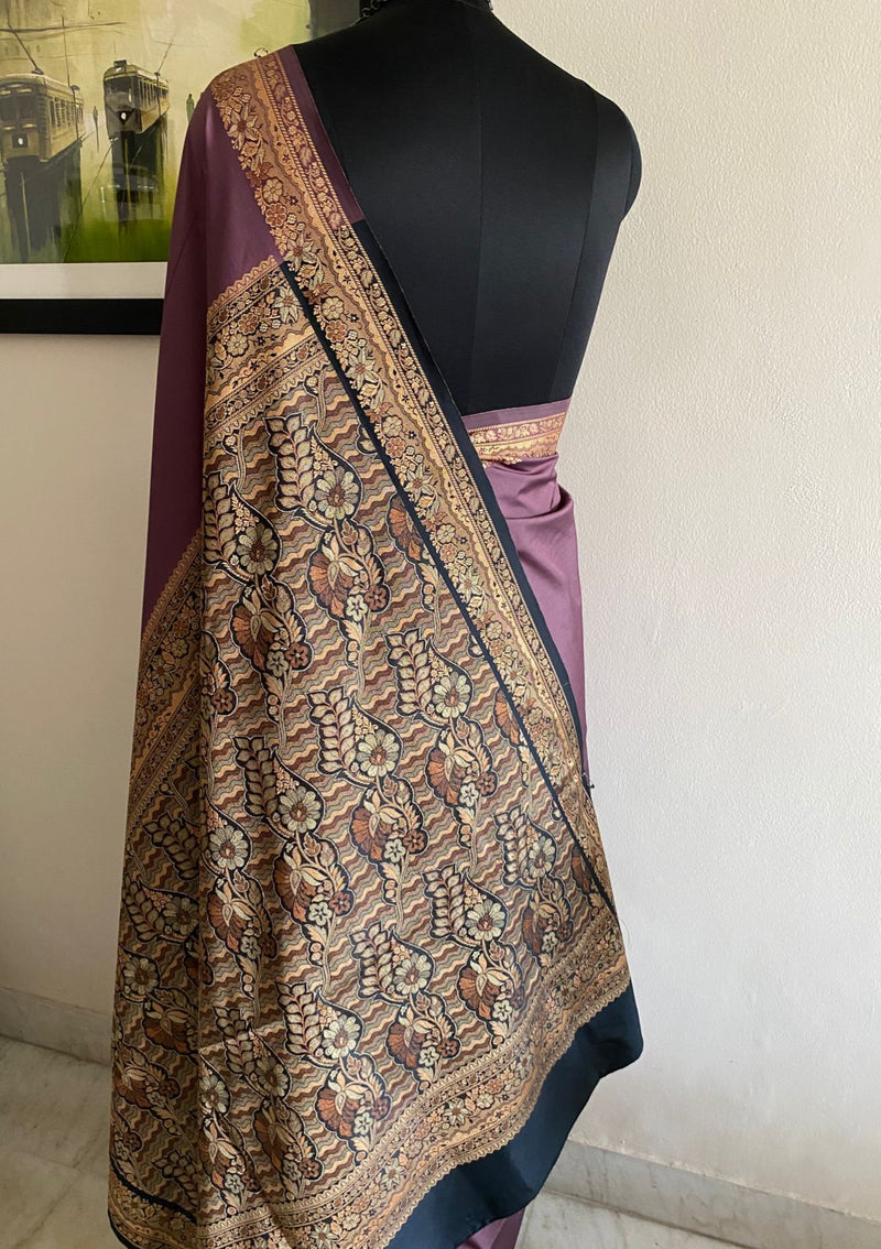 AABHA- PURPLISH ONION PINK WITH A FULLY WOVEN MULTICOLORED BORDER AND AANCHAL