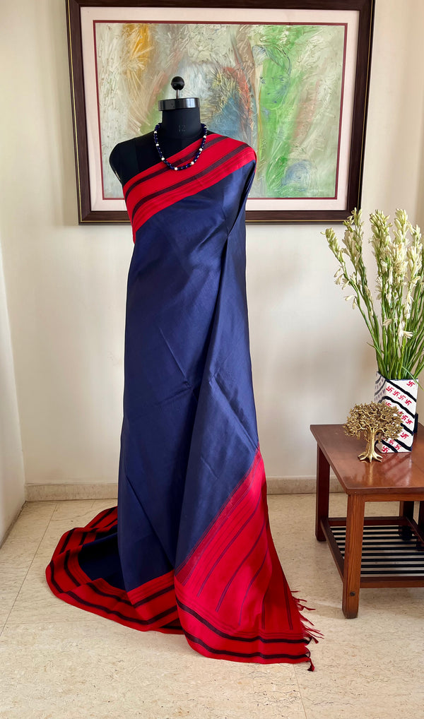 SIVIKA- NAVY BLUE KANJIVARAM SAREE WITH CHILLI RED AANCHAL